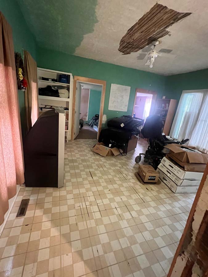 SOLD at Auction 410 E Street Utica, NE 58,000 Cornwell, Inc