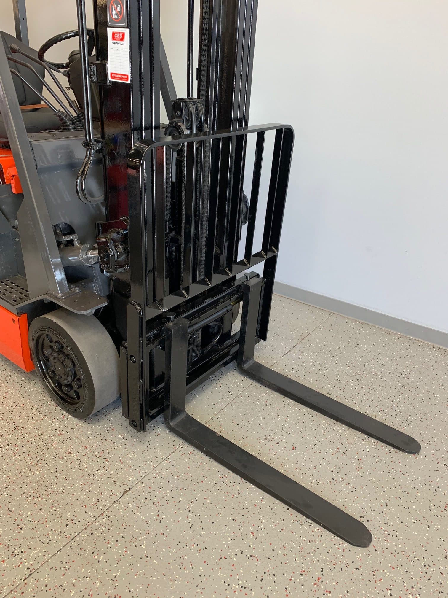 CES 21324 Toyota 7FBCHU25 SitDown Electric Forklift Coronado