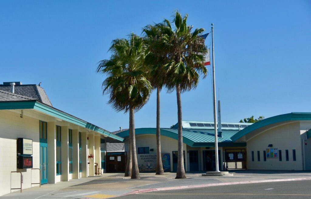 The Pros and Cons to Living on the Silver Strand...is it Strandworthy