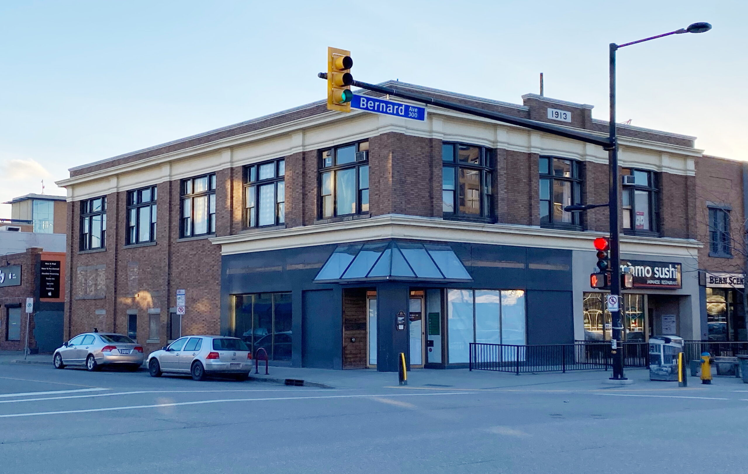 387 Bernard Avenue Corporate Accord Realty Ltd.