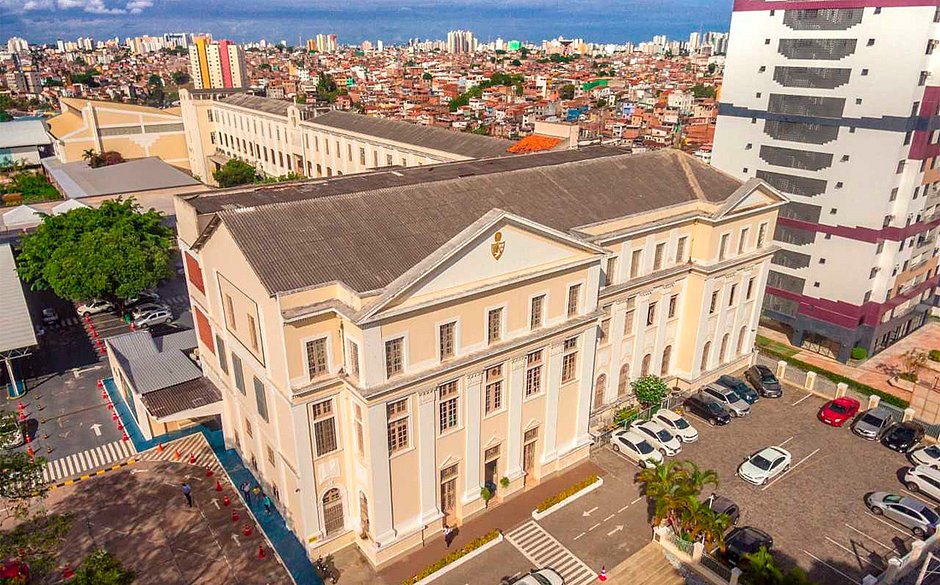 Colégio Antônio Vieira oferece bolsas para o Ensino Médio Jornal