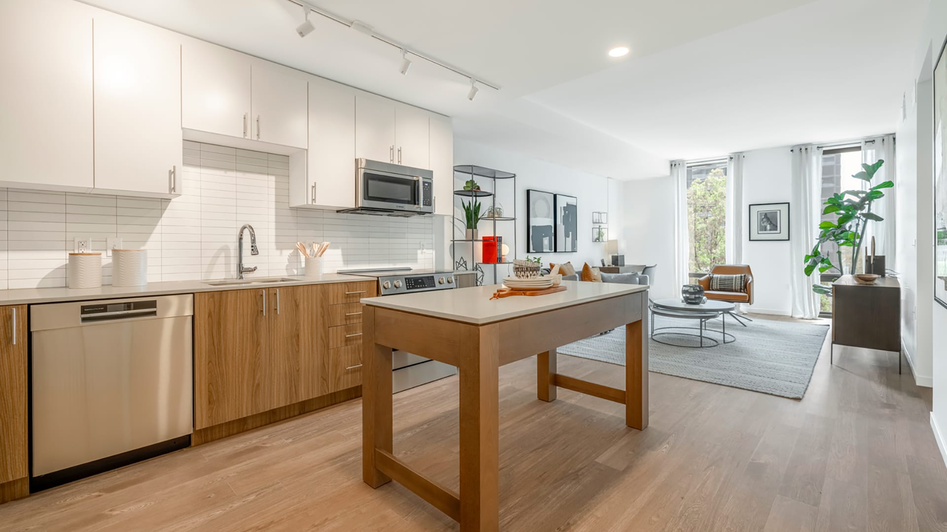 Luxury Apartment Photo Gallery Cortland Rosslyn