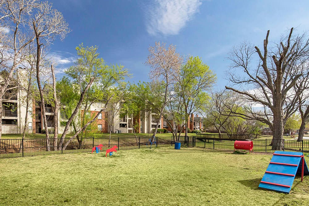 Gallery Modern Apts Bedford, TX Huntington Glen