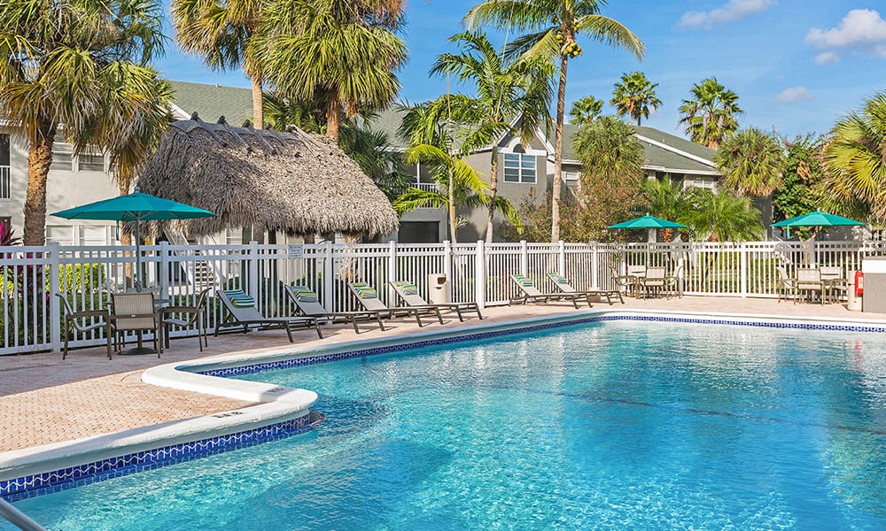 Apartment Photo Gallery Cortland at the Hammocks