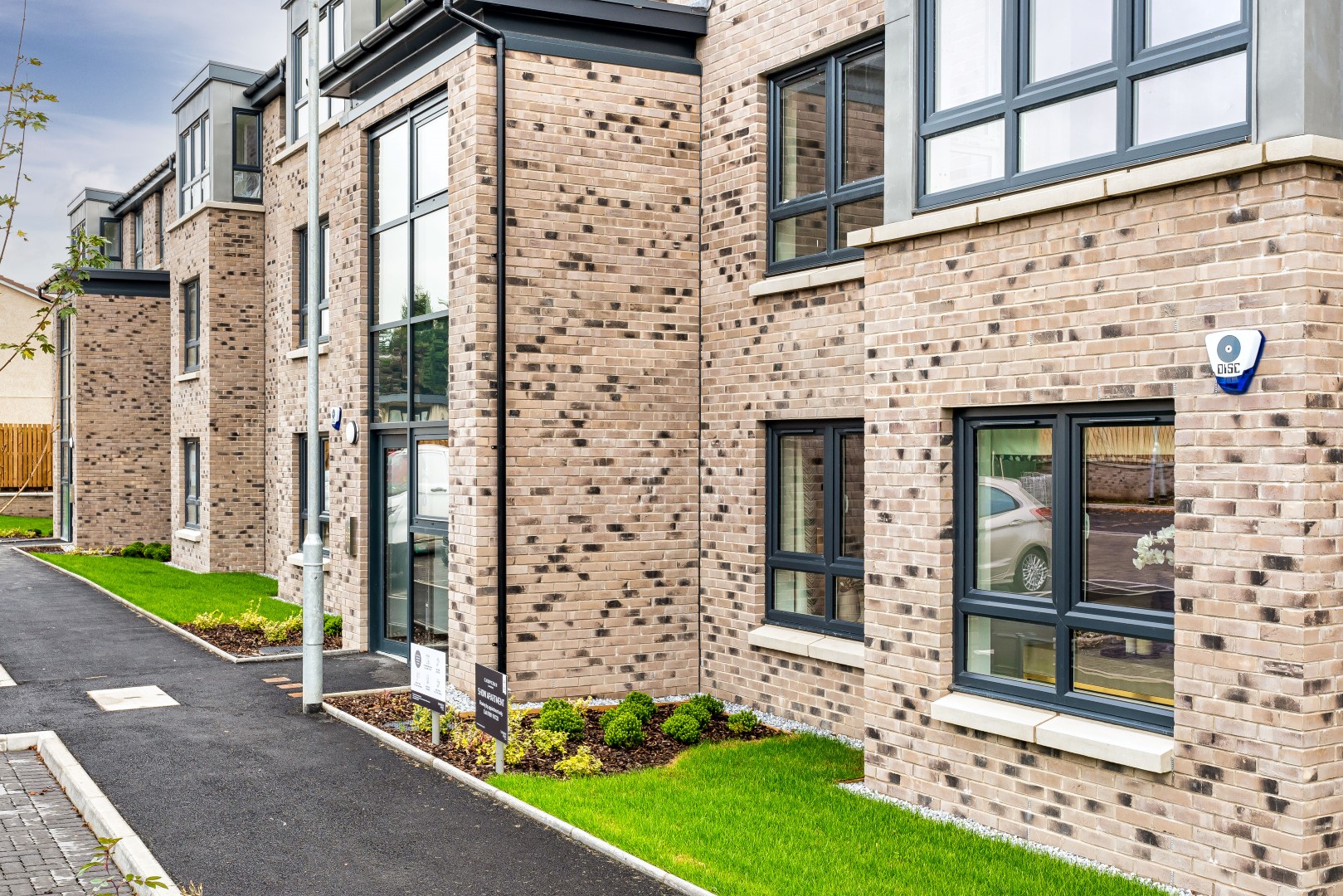 1/1 13 Carrochan Gardens, Balloch, Alexandria, G83 8FF Corum Property