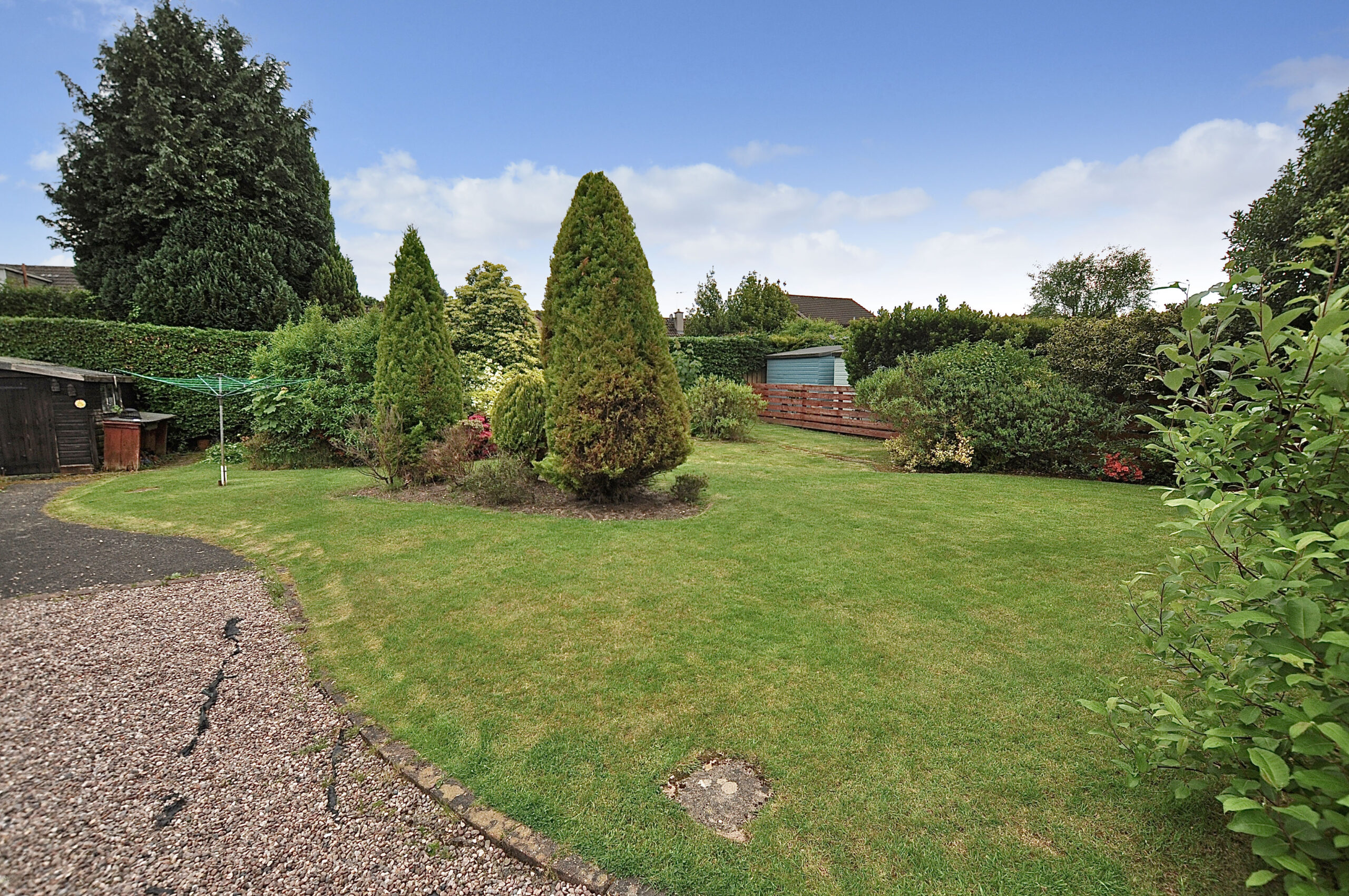 10 Montgomerie Avenue, Fairlie, KA29 0EE Corum Property