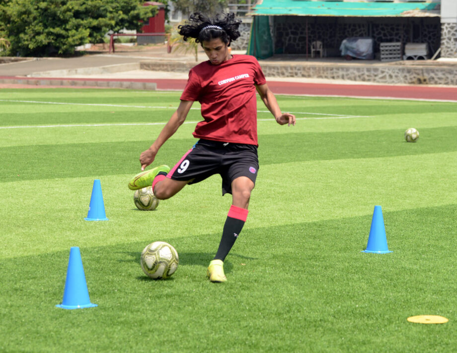 How to improve free kicks and penalties in Football Corvuss American