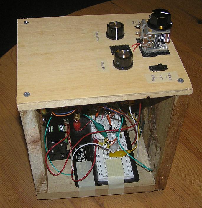 THE RADIO BUILDER: MW Receiver_Reflex_2T_1IC_LM386