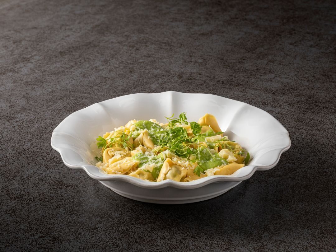 Low dip dish Costa Nova Professional