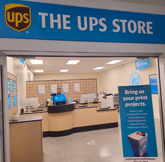 How Much Does it Cost to Print at UPS [ Prices in 2024 ]