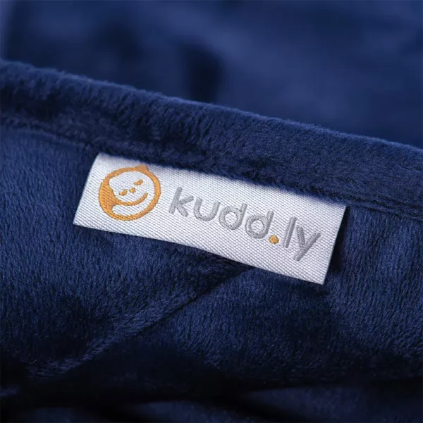 Why You Need One of These Four Kuddly Blankets Cosy Sleep