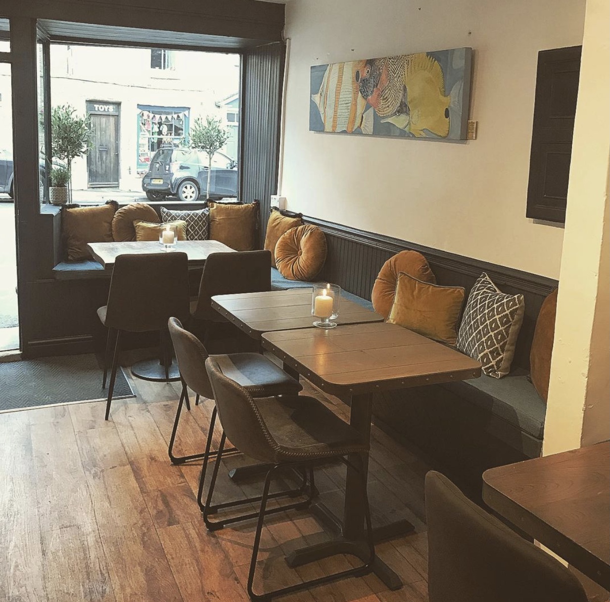 Cotswold Coffee Bar 25A Church Street, Tetbury