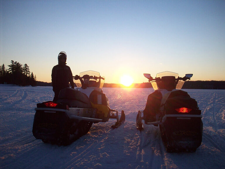Ontario Snowmobile Trails Cottage Country Lifestyle Magazine Inc.