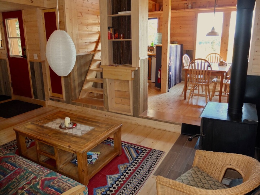 This cabin rental in Yukon has major Into the Wild vibes Cottage Life