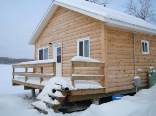 Camps Ronoda is a premier 4 season fishing and hunting lodge located in