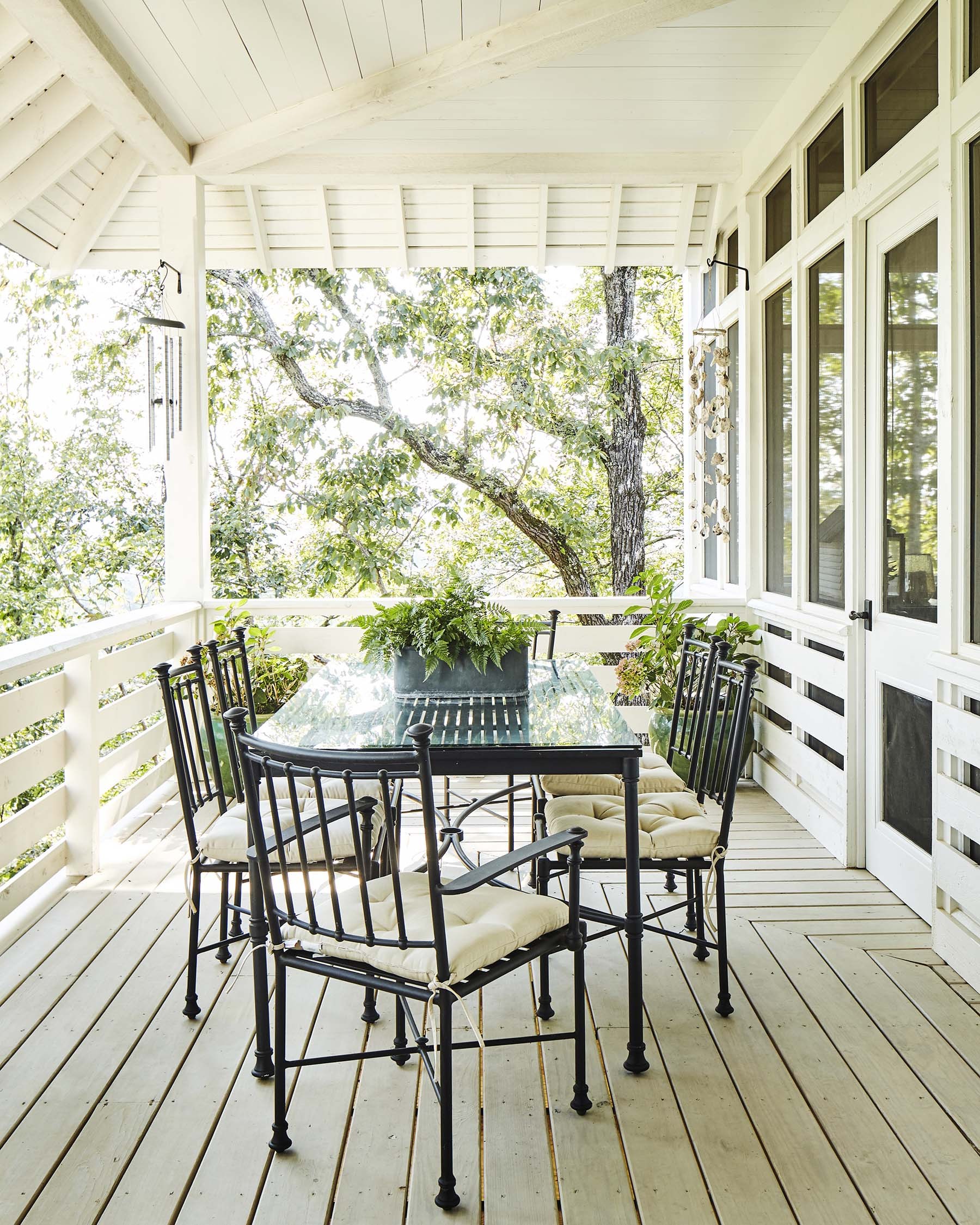 Buckhorn Grove Cotton Construction Inc