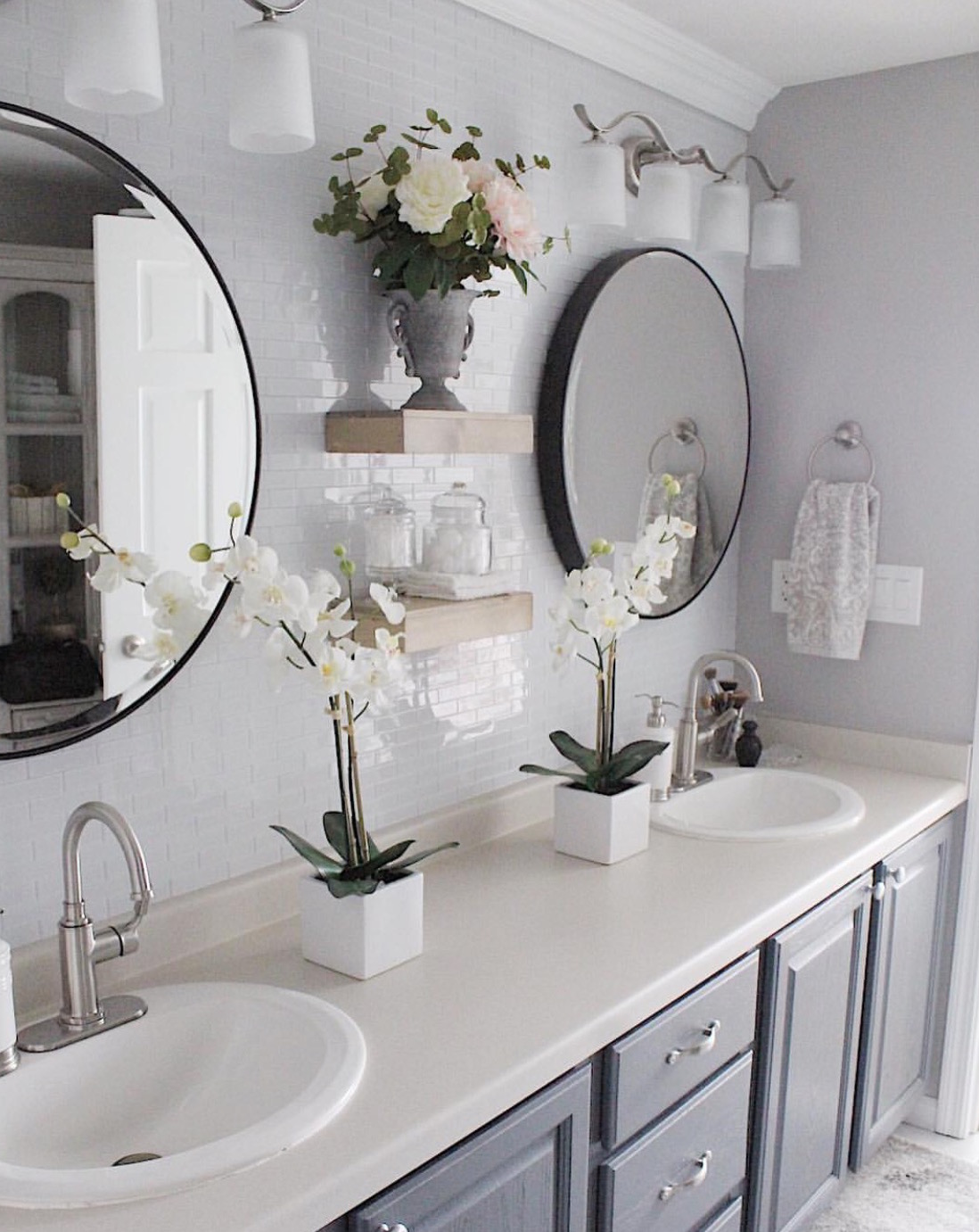KidFriendly Guest Bathroom Inspiration! Cotton Stem