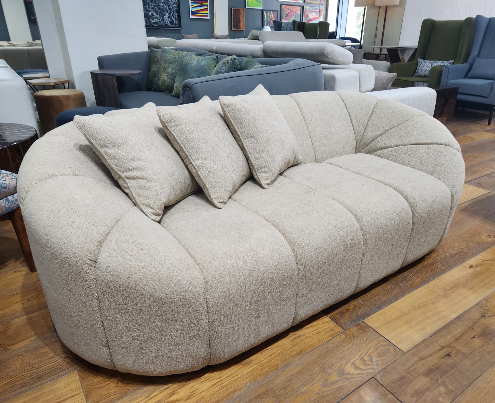 Astoria Sofa - Couchlane