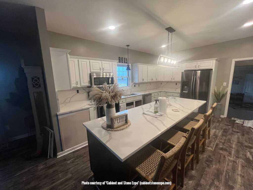 and Stone Expo manufacturing countertops in the Indianapolis