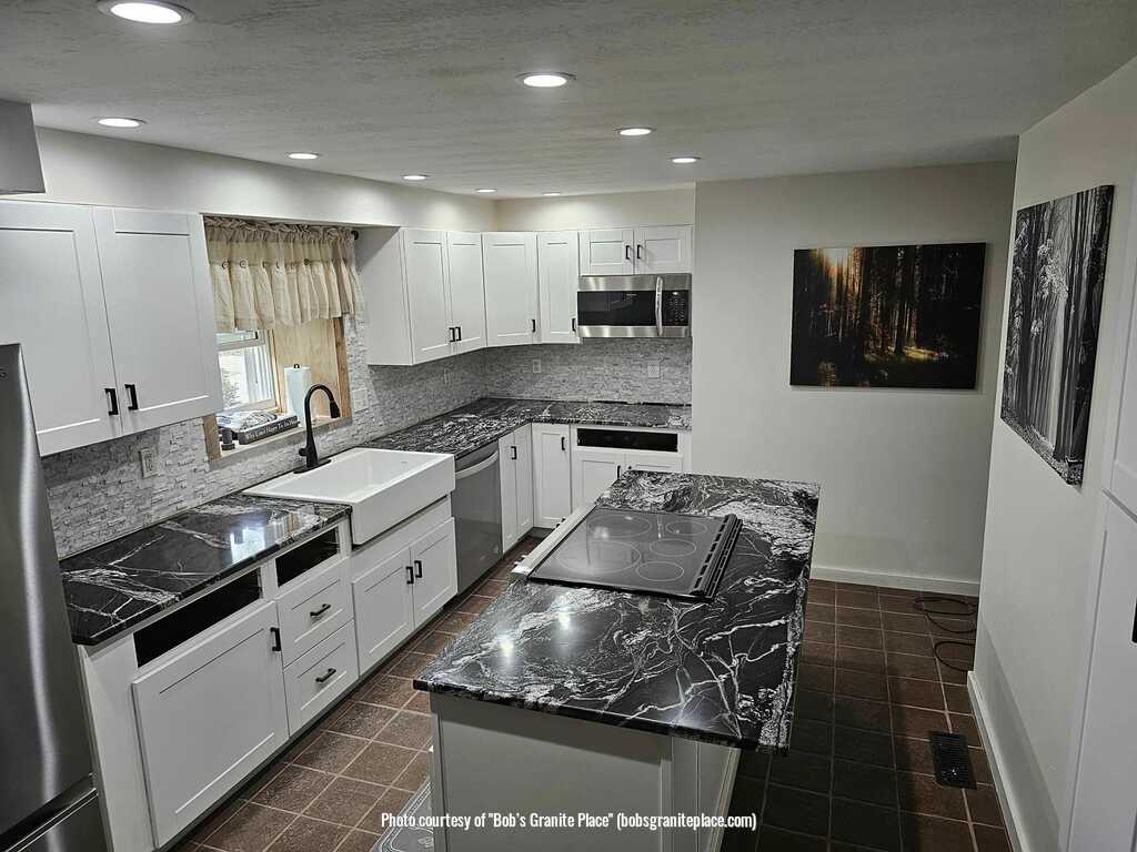 Bob’s Granite Place manufacturing countertops in the Manchester, NH