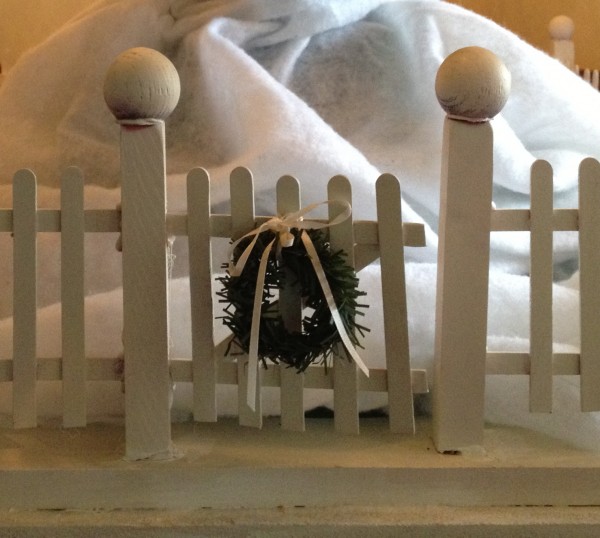 Picket Fence for Christmas Tree Country Design Style