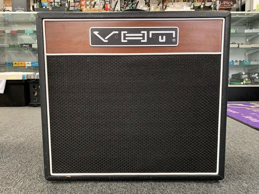 5 Best Amps for Harmonica Detailed Review and Buyer Guide