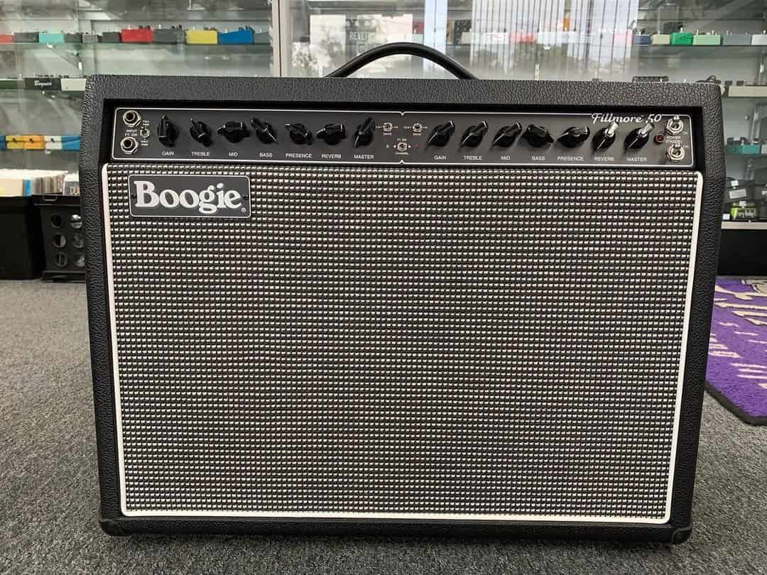 5 Best Amps for Harmonica Detailed Review and Buyer Guide