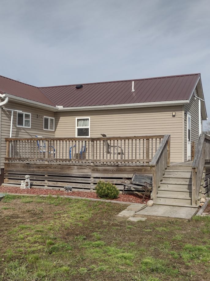 1073 County Road 555E, Wayne City, IL Country Roads Realty