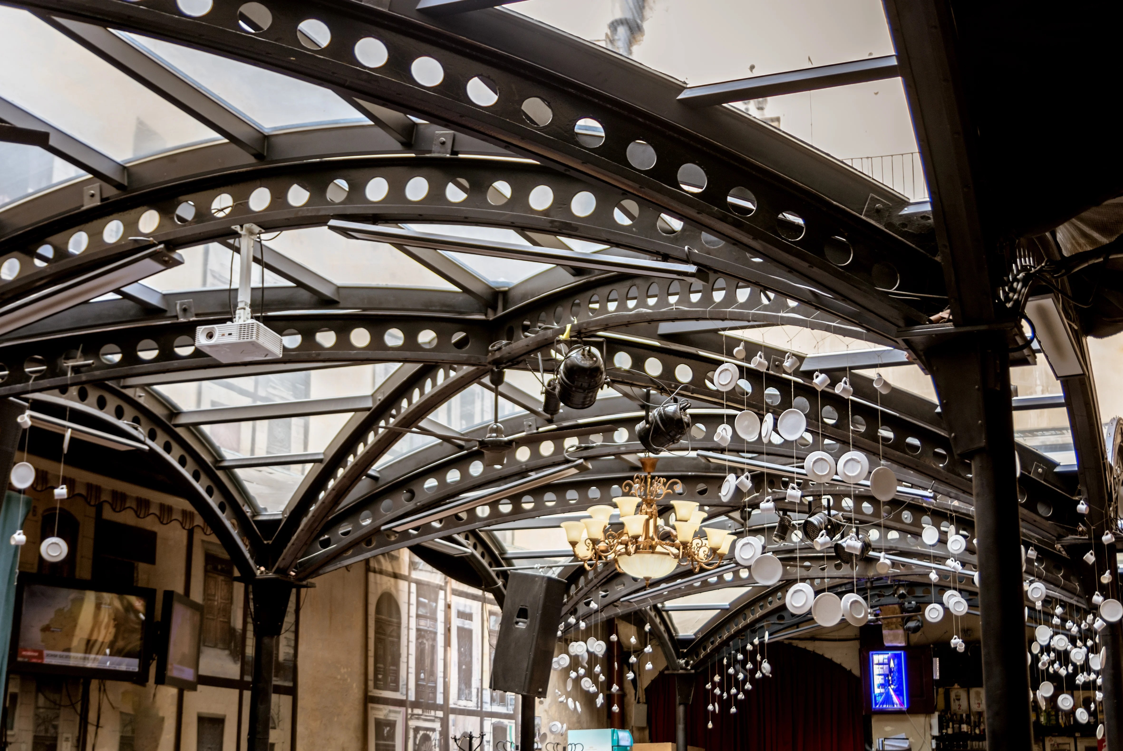 Bending of a Curved Beam in Mechanical Ansys Courses