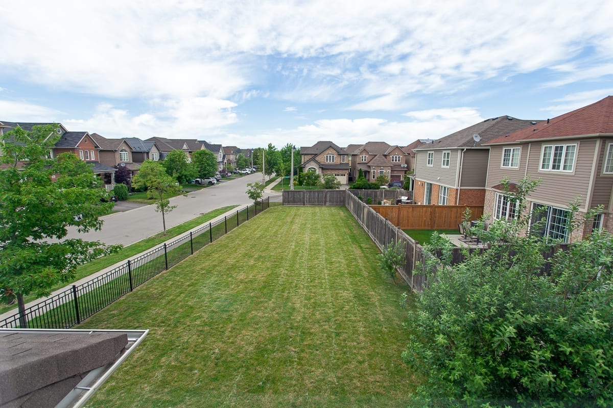 83 Montreal Circle, Stoney Creek, L8E0C9 Court Baxter Real Estate Team