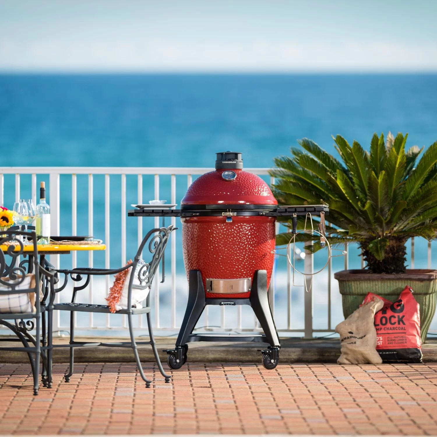 Barbecue Classic Joe III Kamado Joe Coval