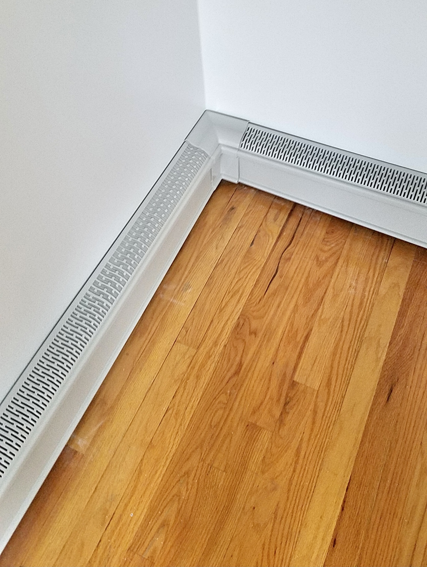 Gallery Cover Luxe Better Baseboard Covers