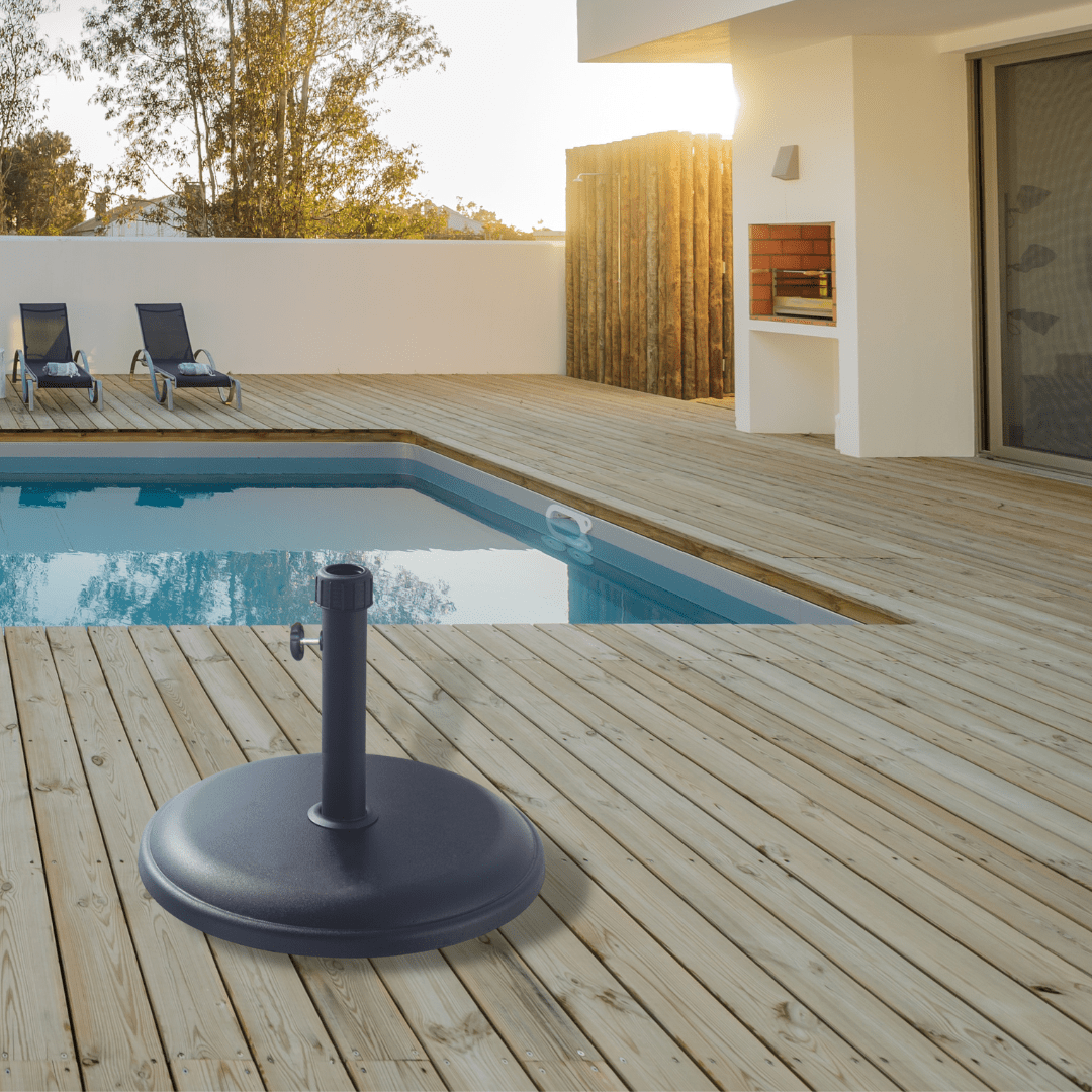 SHaDE 30 lb Umbrella Base Cover Valet