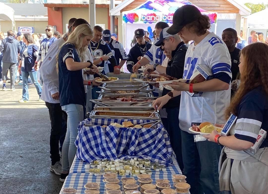 Bill Bates Ultimate Dallas Cowboys Tailgate Party Best Sports Bars