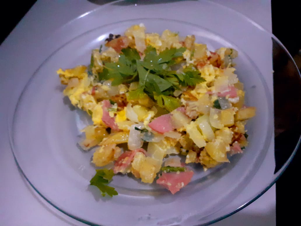 Batata refogada com ovo. Receita fácil de fazer