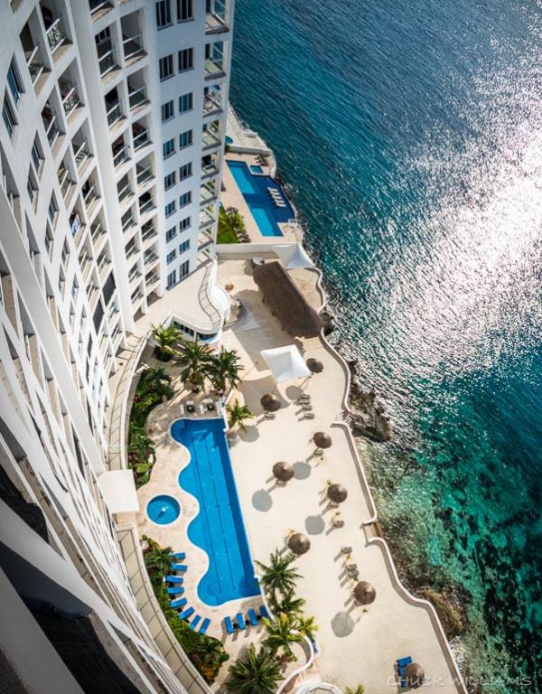 Peninsula Grand Cozumel Salty Endeavors