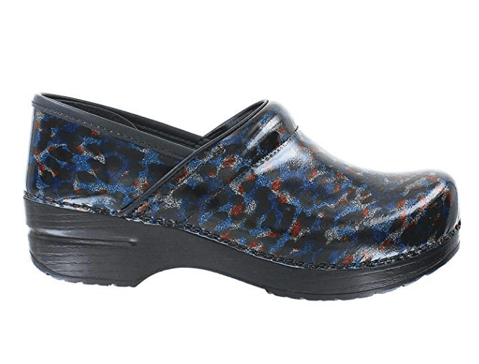 Cozy Nursing Shoes Dansko vs Klogs vs Alegria