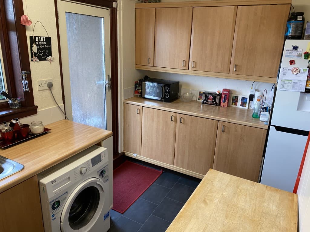 31 Waverley Road, Bonnyrigg, EH19 3BS CP Property