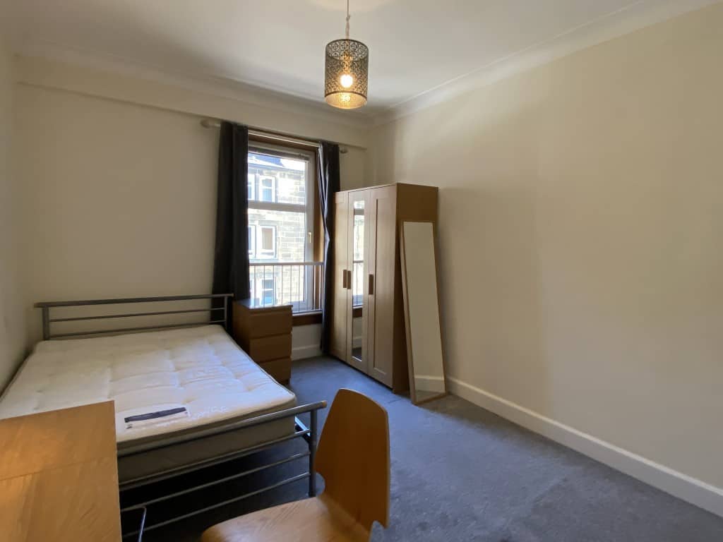 2/4 Westfield Road, Edinburgh, EH11 2QR CP Property