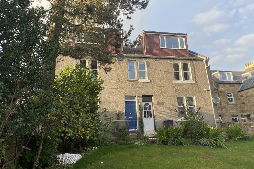 27 West Street, Penicuik, EH26 9DG CP Property