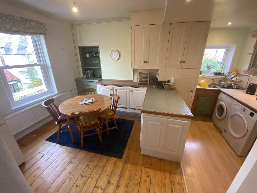 27 West Street, Penicuik, EH26 9DG CP Property