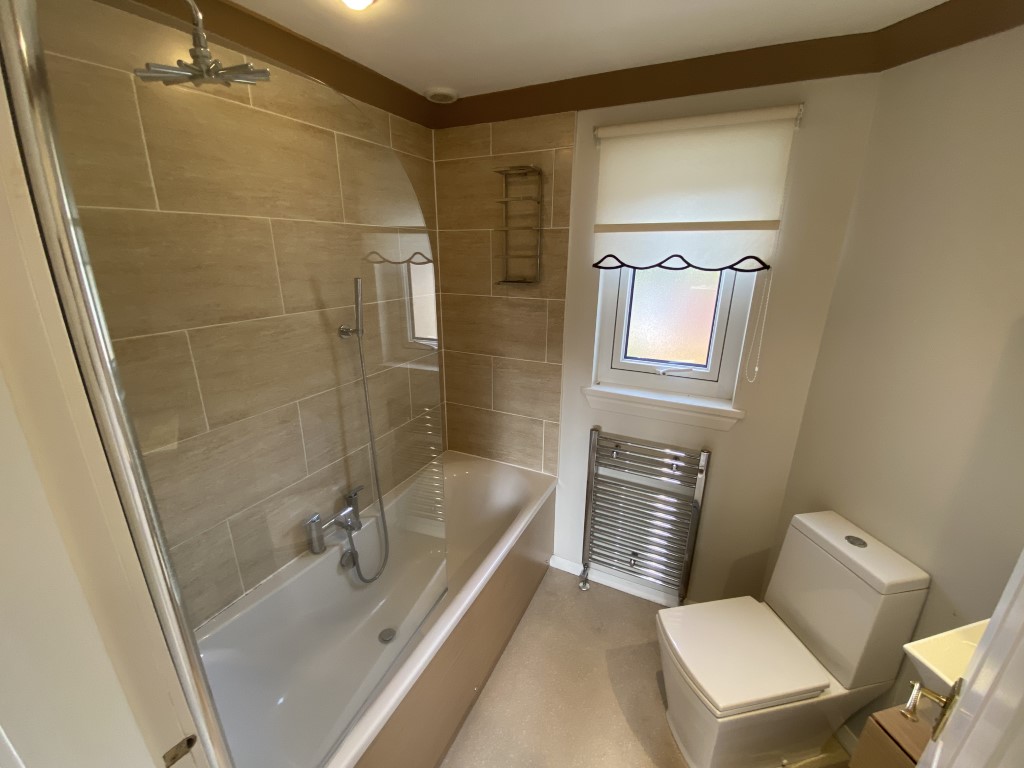 7 Durham Grove, Bonnyrigg, EH19 3EU CP Property