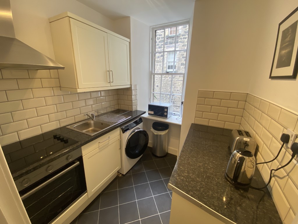 7/3 St Mary’s Street, Edinburgh, EH1 1TA CP Property