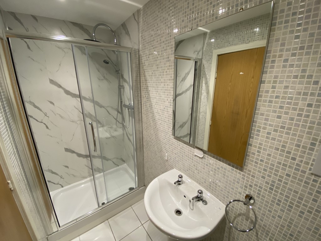 26 Kingsburgh Crescent, Edinburgh, EH5 1JF CP Property