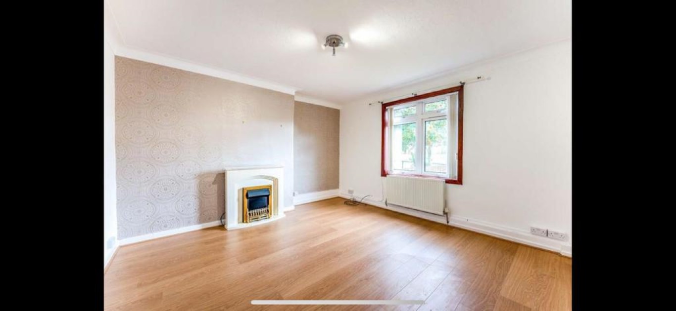 37 Dryden Terrace, Loanhead, EH20 9JH CP Property