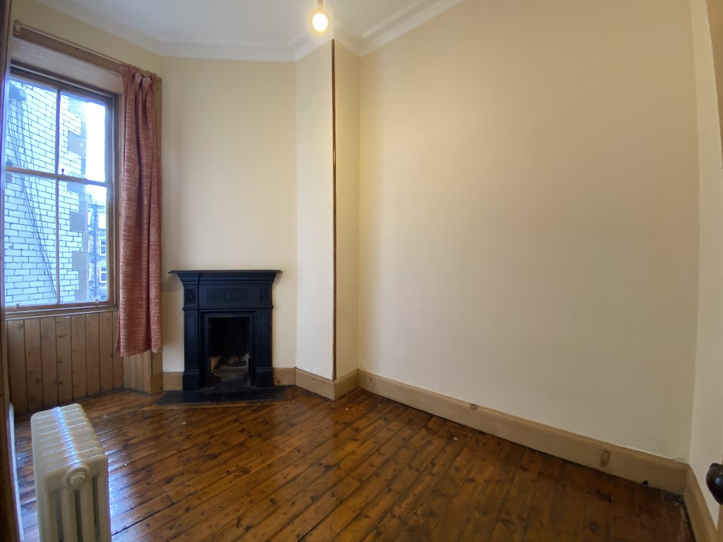 90 2f3 Dickson Street, Edinburgh, EH6 8QQ CP Property