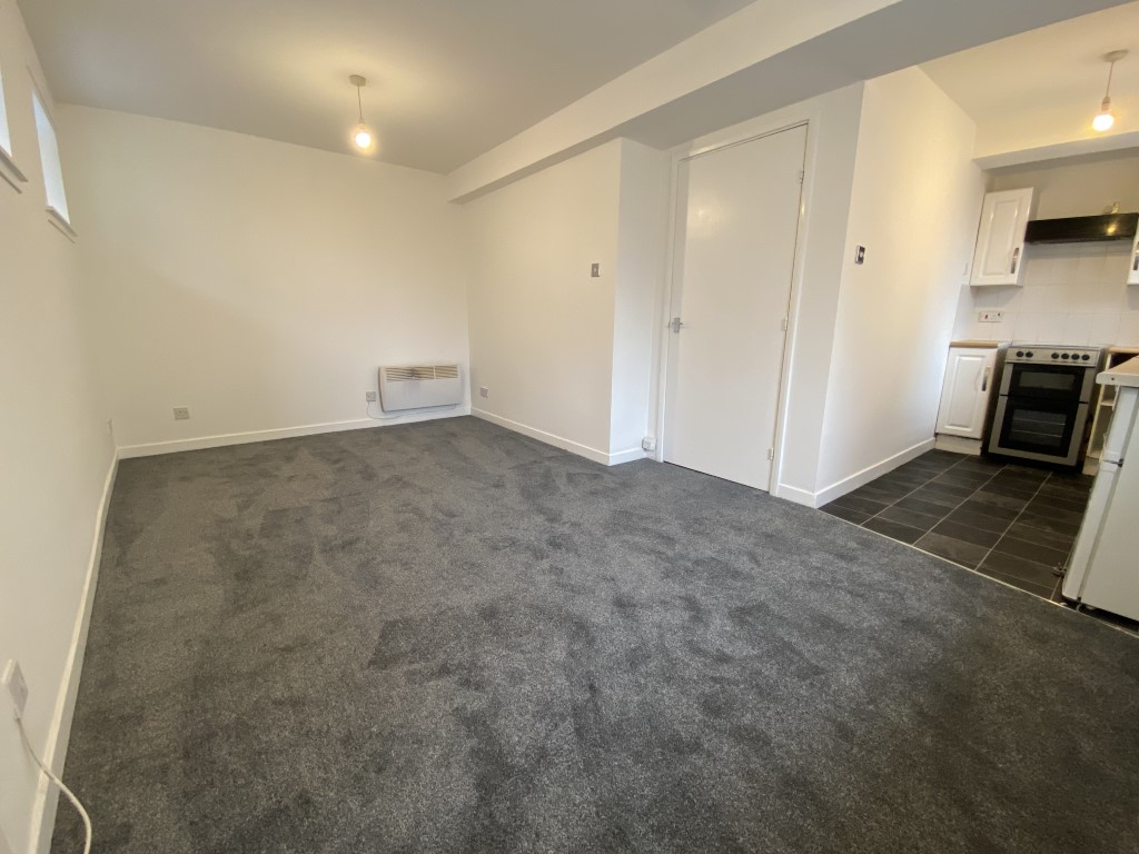 9 Fowlers Court, Prestonpans, EH32 9AT CP Property