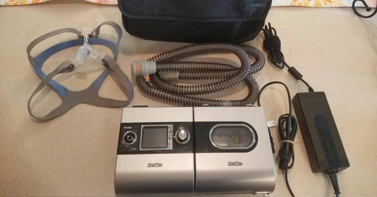 What is a CPAP machine and how does it work?