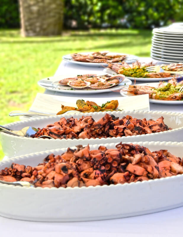 Must Have Serving Equipment for a Wedding Buffet Colorado Party