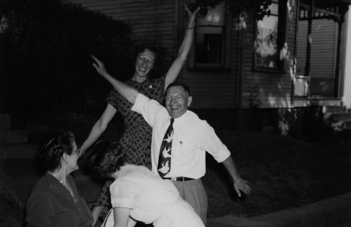 What do we talk about when we talk about photography? Conscientious